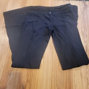 LuluLemon Size 6 Yoga